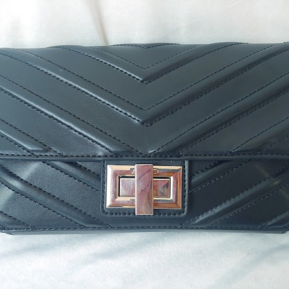 Aldo Twist-lock Crossbody/Handbag